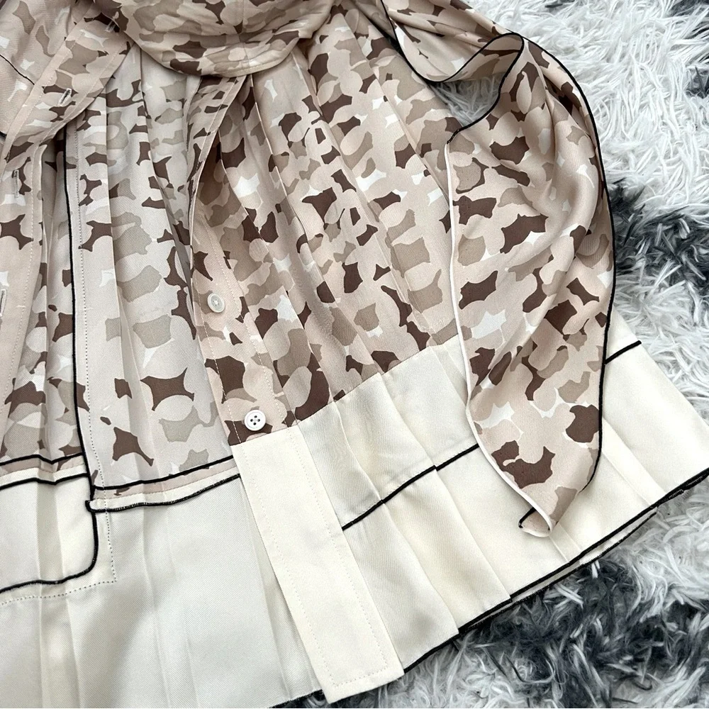 Marc Jacob Silk Pleated Backless Dress - Picture 6 of 16